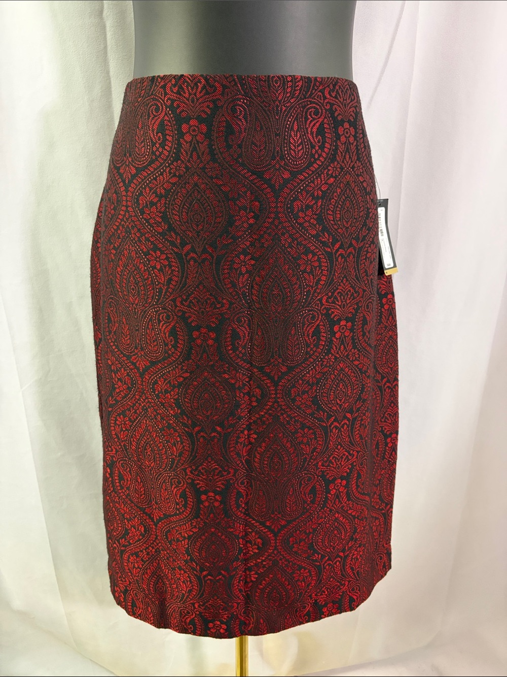 NWT Worthington Red & Black Jacquard Pencil Skirt